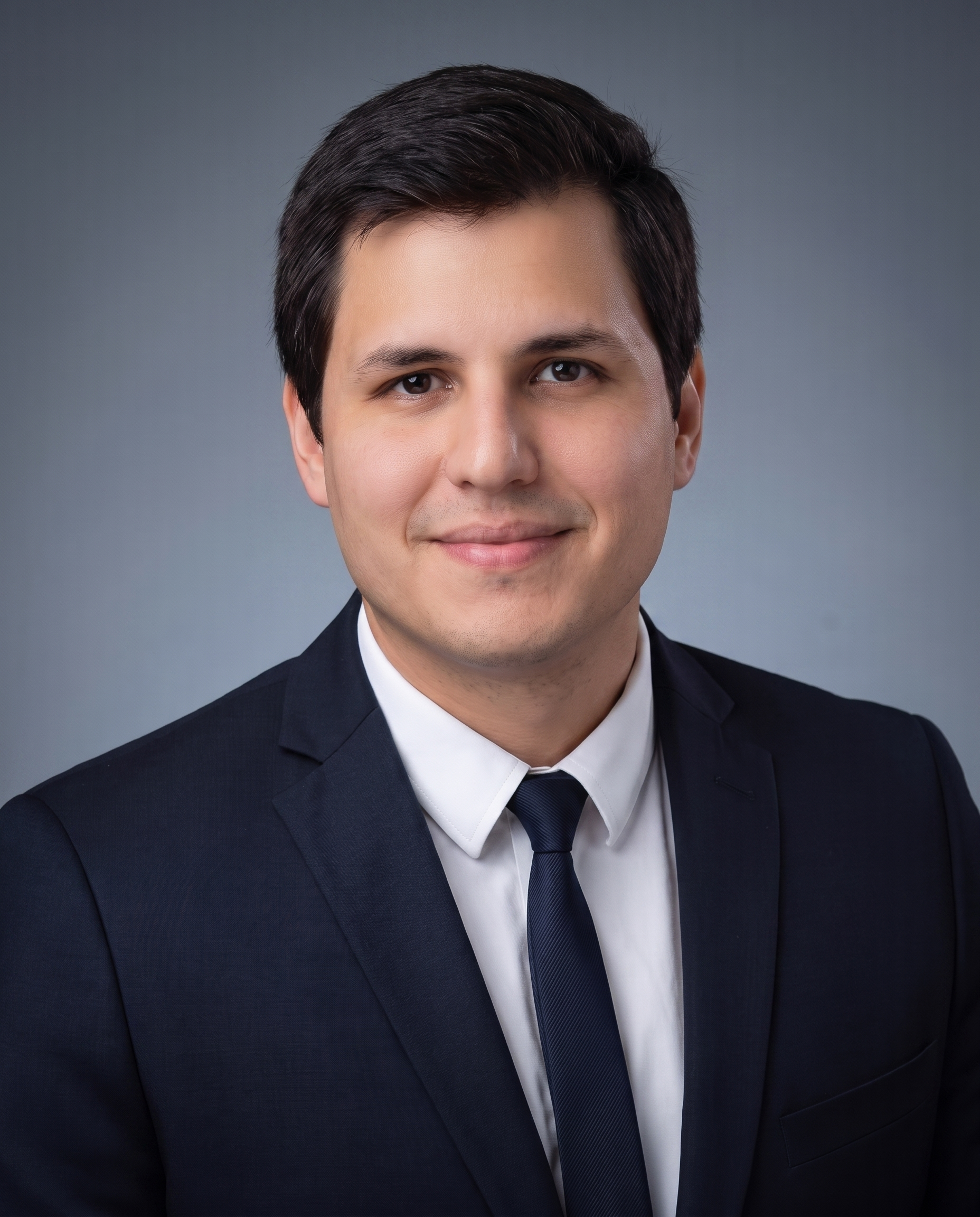 Adrián Pérez, corredor de seguros en Madrid